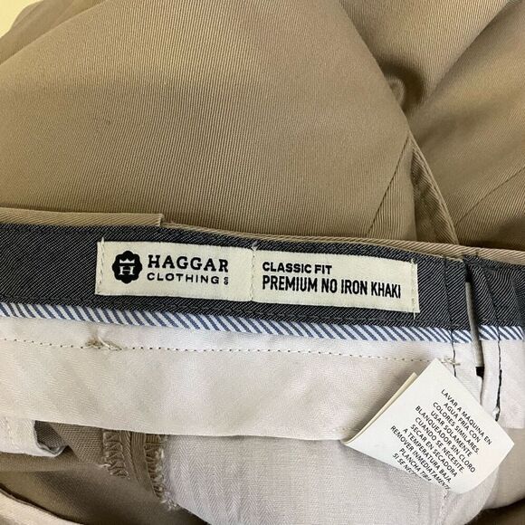 Haggar Men's Size 44x36 Premium Khaki Classic Fit No Iron Pants Trousers - Picture 12 of 15
